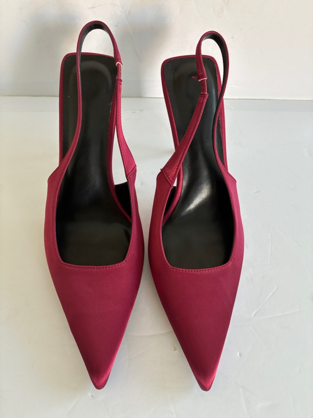 Women's Red Satin Slingback Pointed-Toe Pump Stiletto Heel Shoes Size 11 NEW - Picture 5 of 9
